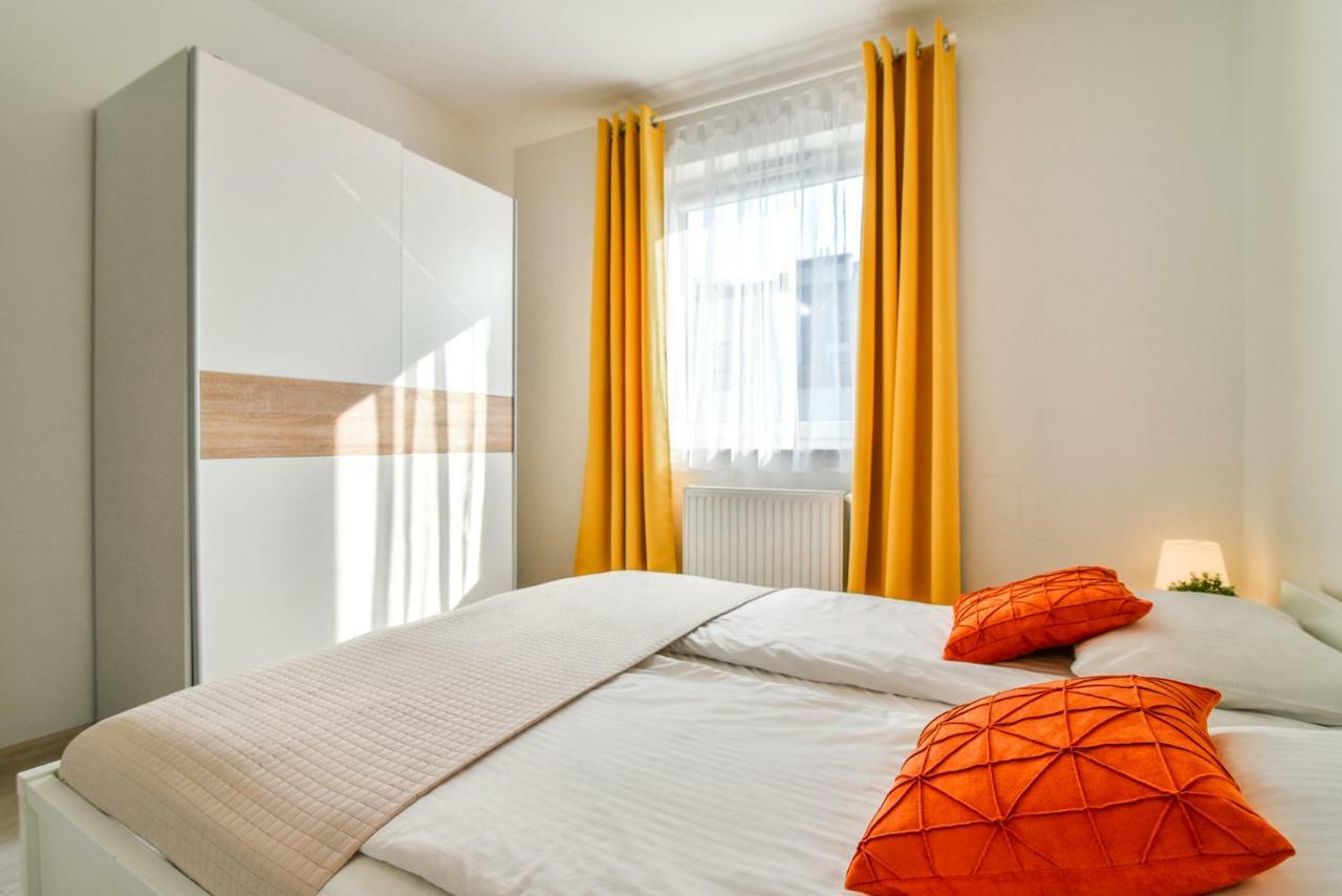 Ltc Apartments Malczewskiego Centrum Гданськ Екстер'єр фото